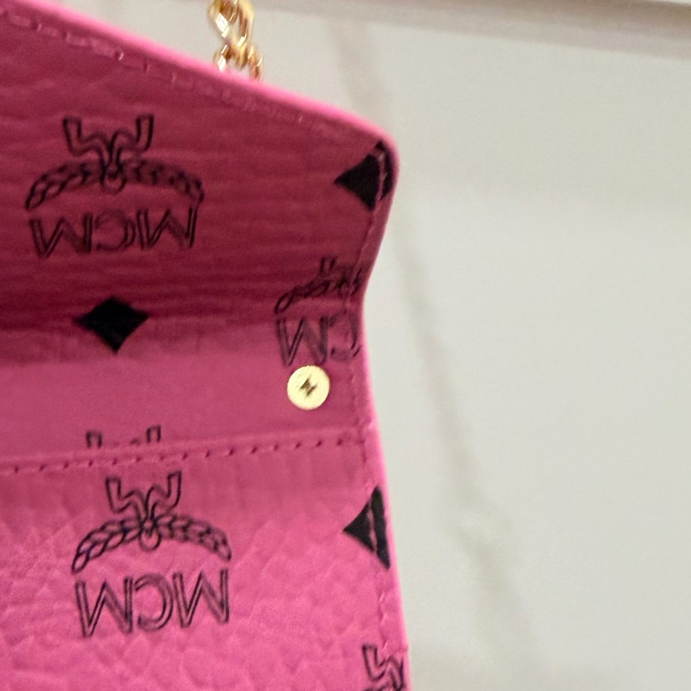 !!One left!! MCM Pink Logo Envelope Clutch or shoulder bag :) gift w/ purchase - Picture 3 of 10
